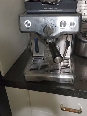 Breville Dual-tempo Espresso Machine - Model 800esxl